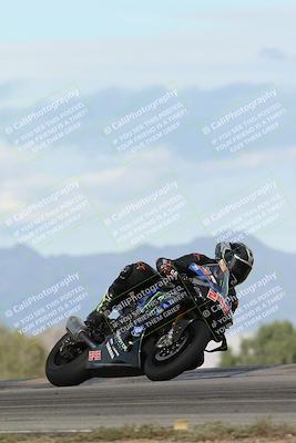 media/Nov-16-2025-Race Pace (Sun) [[8c5fa54630]]/Non Verified Riders (1st 20 Minutes)/7-Turn 9 Entry (210pm)/